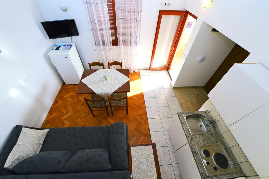 Apartments Zdjelar Poreč Exteriör bild