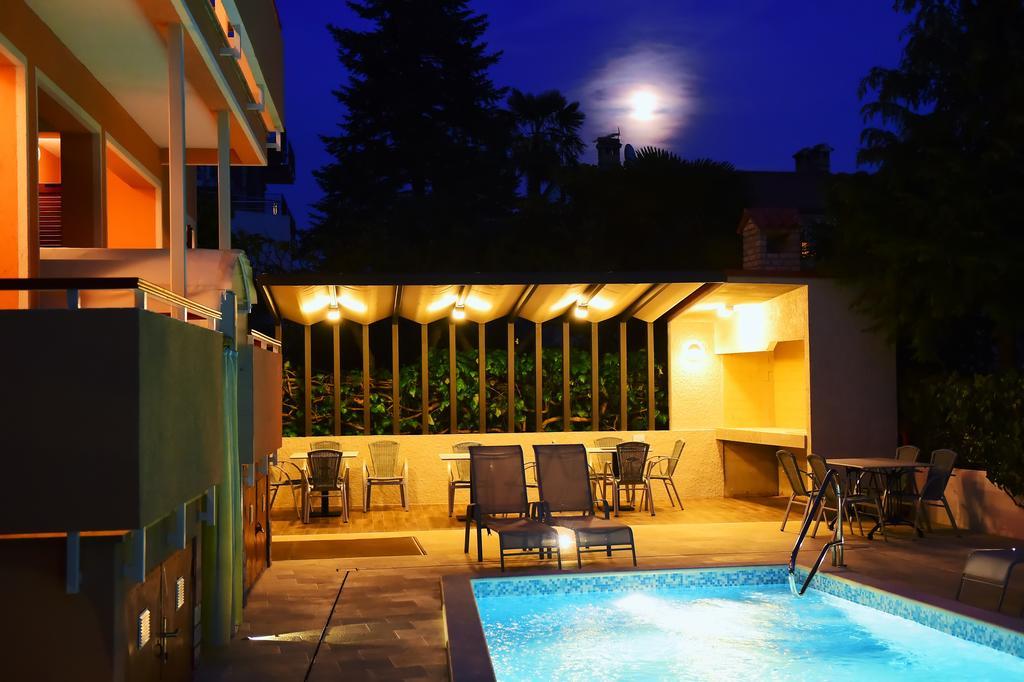 Apartments Zdjelar Poreč Exteriör bild