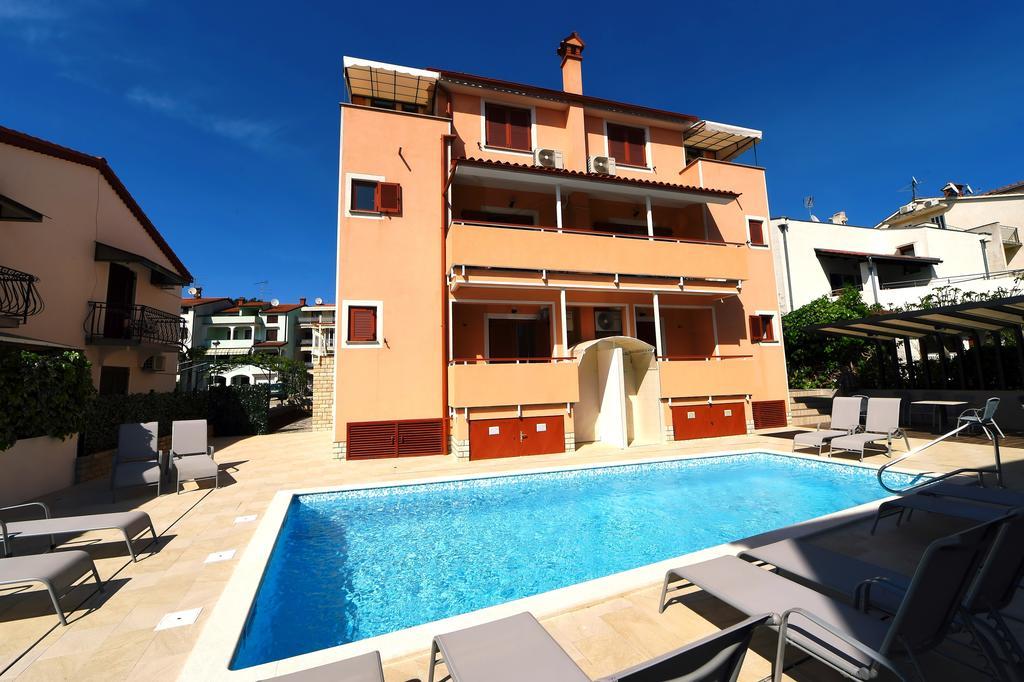 Apartments Zdjelar Poreč Exteriör bild